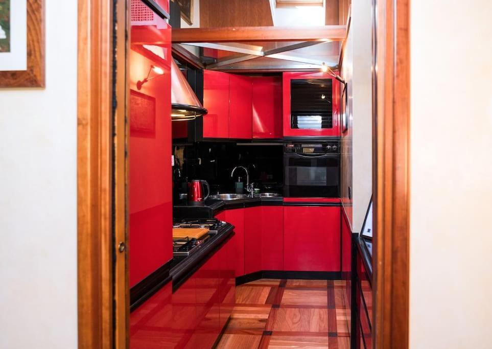 Carbonesi Luxury - Centro Storico Appartement Bologna Buitenkant foto