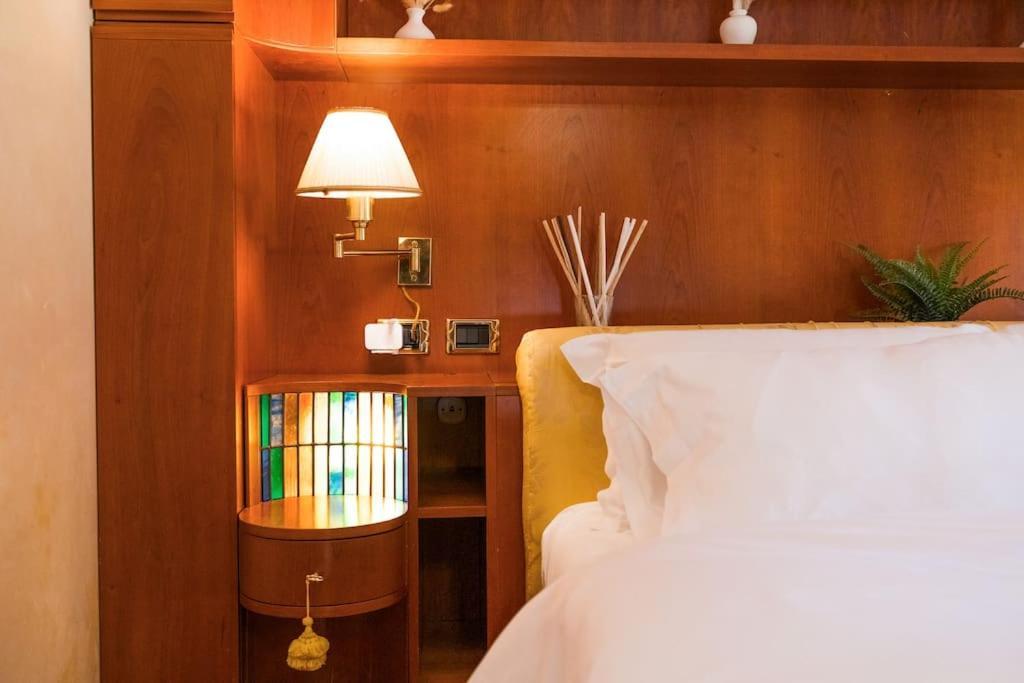 Carbonesi Luxury - Centro Storico Appartement Bologna Buitenkant foto