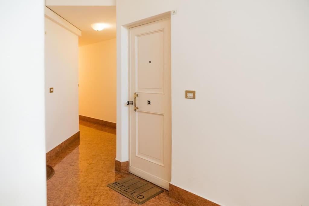 Carbonesi Luxury - Centro Storico Appartement Bologna Buitenkant foto